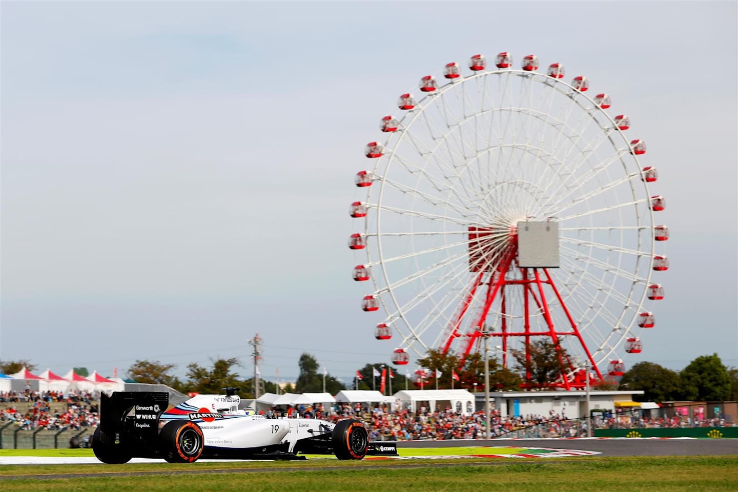 Felipe Massa (BRA) Williams FW36. Formula One World Championship, Rd15, Japanese Grand Prix, Qualifying, Suzuka, Japan, Saturday, 4 October 2014 © Sutton Images. No reproduction without permission