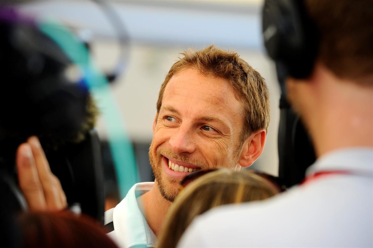 Jenson Button (GBR) McLaren gives an interview to the media. Formula One World Championship, Rd19, Abu Dhabi Grand Prix, Preparations, Yas Marina Circuit, Abu Dhabi, UAE, Thursday, 20 November 2014 © Sutton Images. No reproduction without permission