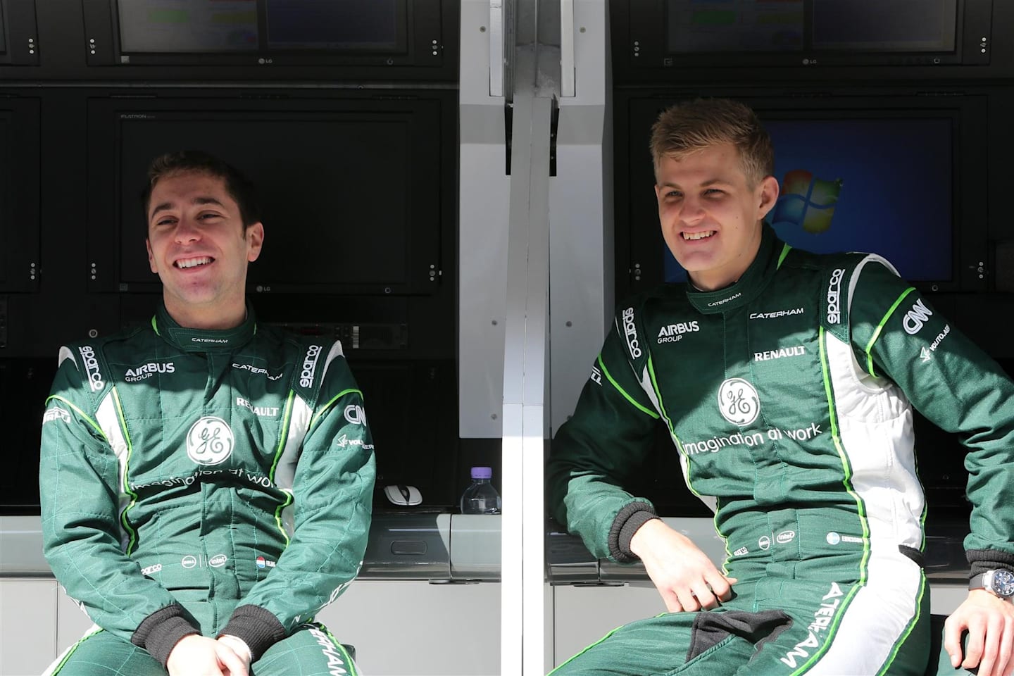 (L to R): Robin Frijns (NDL) Caterham Test and Reserve Driver and Marcus Ericsson (SWE) Caterham. Formula One Testing, Day Two, Bahrain International Circuit, Sakhir, Bahrain, Thursday, 20 February 2014