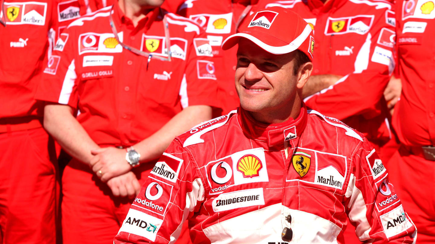 Rubens Barrichello (BRA) Ferrari in the Ferrari team picture. Formula One World Championship, Rd5,