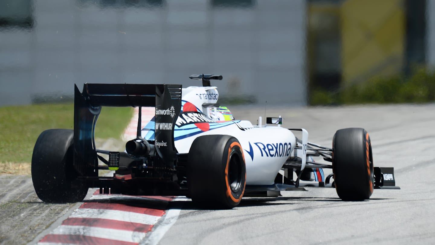 Felipe Massa (BRA) Williams FW37 slides at Formula One World Championship, Rd2, Malaysian Grand