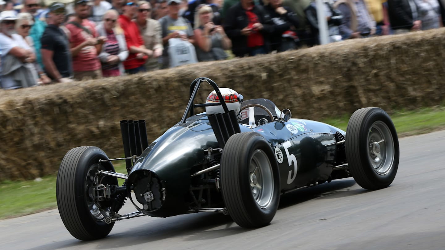 Jackie Stewart (GBR) Lotus 43 at Goodwood Festival of Speed, Goodwood, England, 24-26 June 2016. © Sutton Images