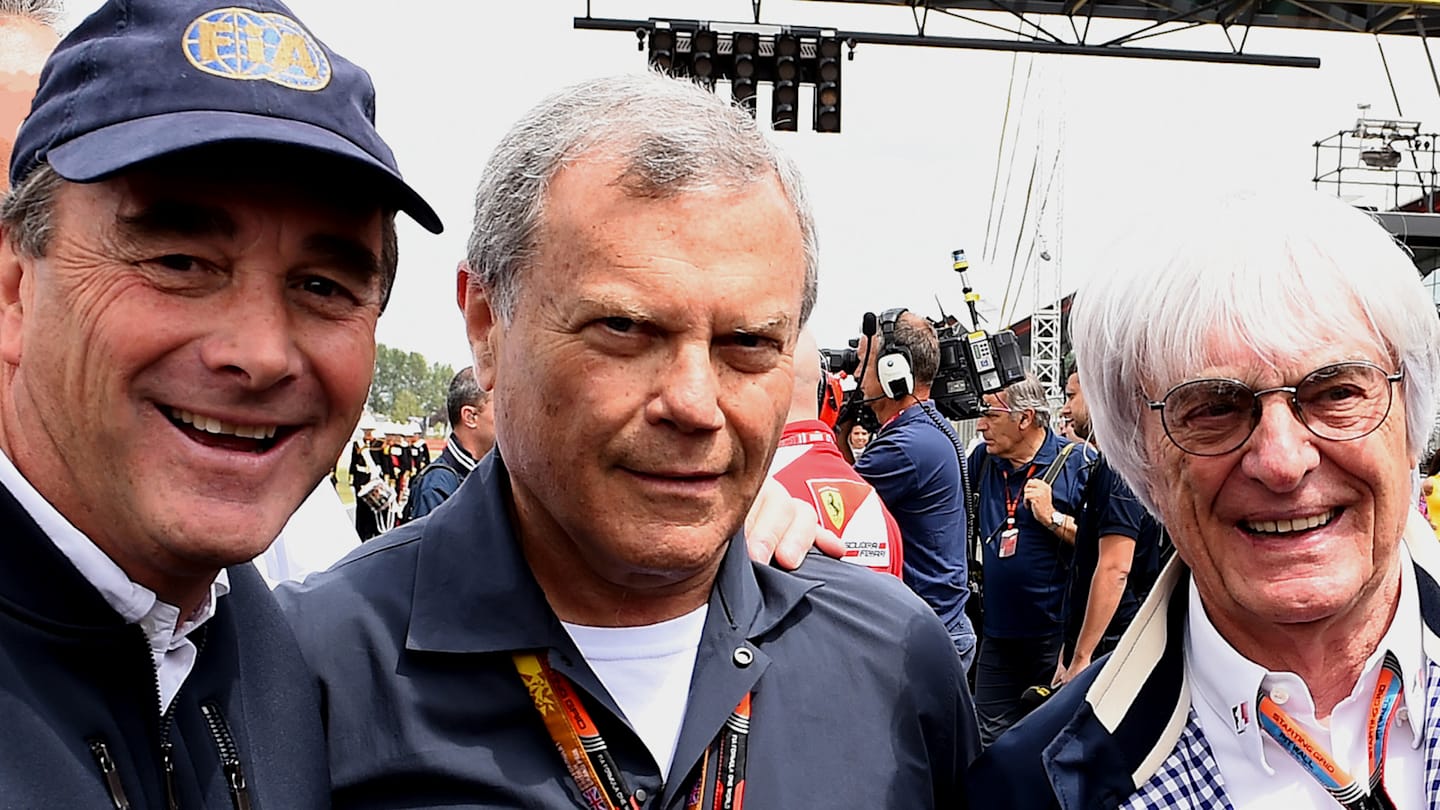 www.sutton-images.com  (L to R): Nigel Mansell (GBR), CVC Capital Partners board member Sir