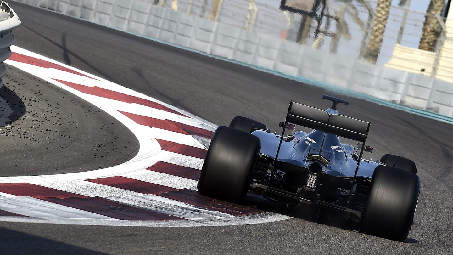 Lewis Hamilton, Mercedes, during Pirelli 2017 tyre testing in Abu Dhabi © Foto Studio Colombo