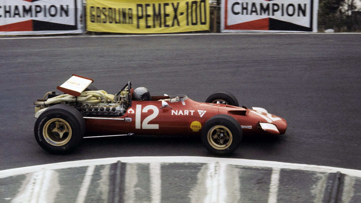 Pedro Rodriguez (MEX) finished seventh in his home GP driving the sole NART (North American Racing Team) Ferrari 312. Mexican Grand Prix, Mexico City, 19 October 1969. © Sutton Motorsport Images