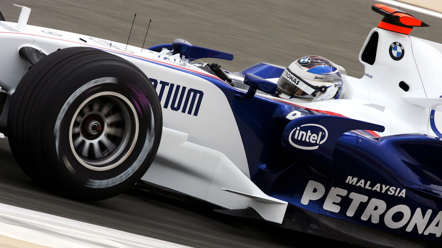 Nick Heidfeld (GER) BMW Sauber F1.07.  Formula One World Championship, Rd 3, Bahrain Grand Prix,