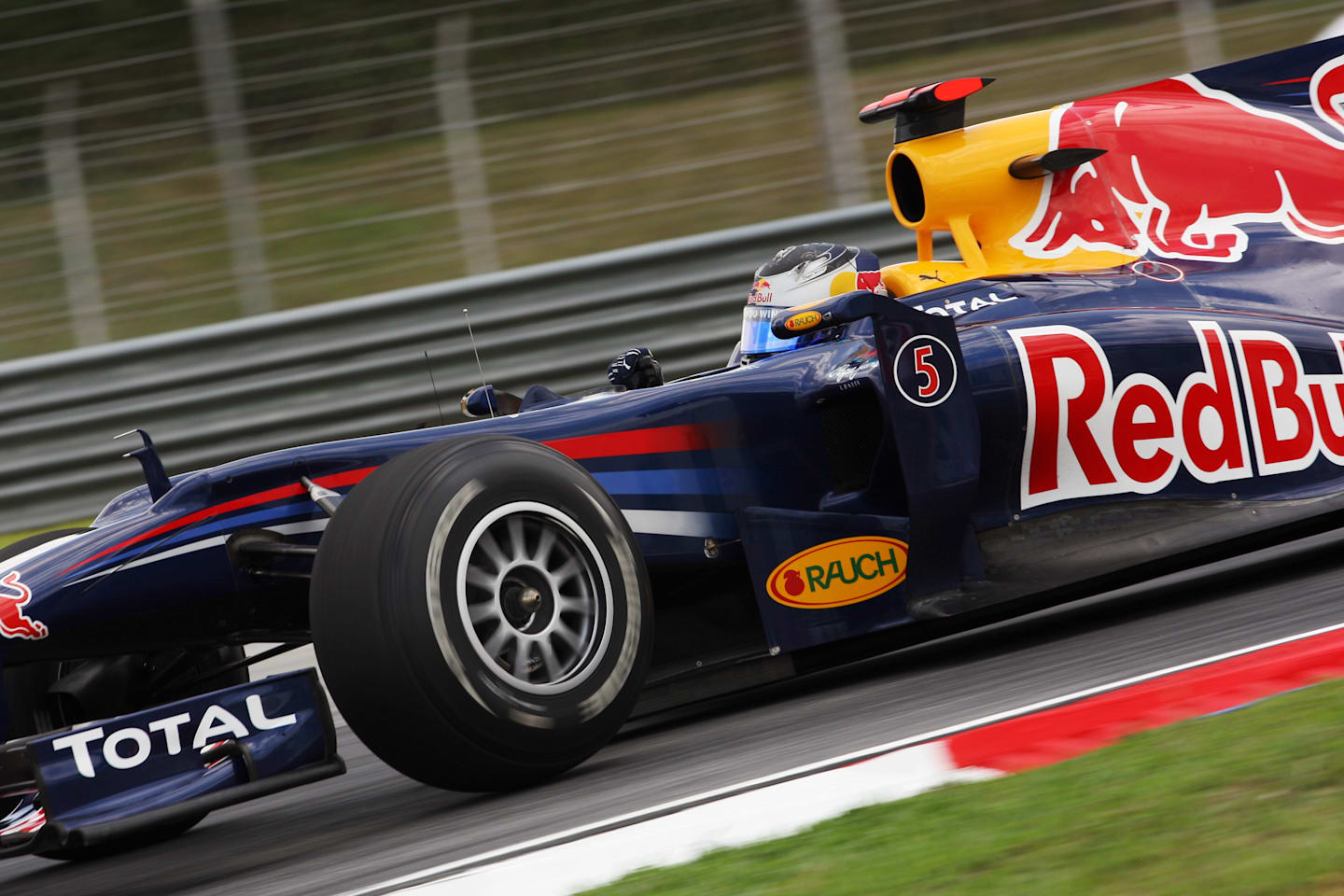 Sebastian Vettel (GER) Red Bull Racing RB6.  Formula One World Championship, Rd 3, Malaysian Grand Prix, Qualifying Day, Sepang, Malaysia, Saturday 3 April 2010.
