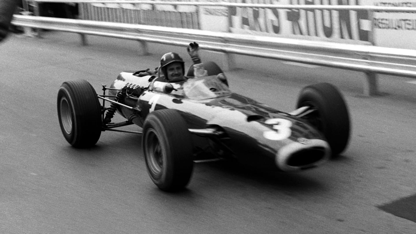 Race winner Graham Hill BRM P261 celebrates his victory. Monaco Grand Prix, Monte Carlo, 30 May