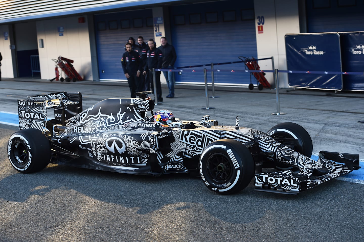 Daniel Ricciardo (AUS) Red Bull Racing RB11 at Formula One Testing, Day One, Jerez, Spain, 1
