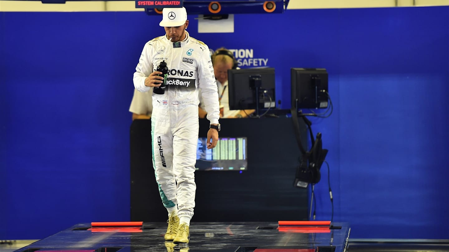 Lewis Hamilton (GBR) Mercedes AMG F1 in parc ferme at Formula One World Championship, Rd19, Abu