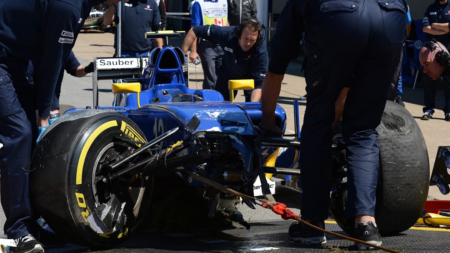 Felipe Nasr (BRA) Sauber C34 crashed car in FP3 at Formula One World Championship, Rd7, Canadian