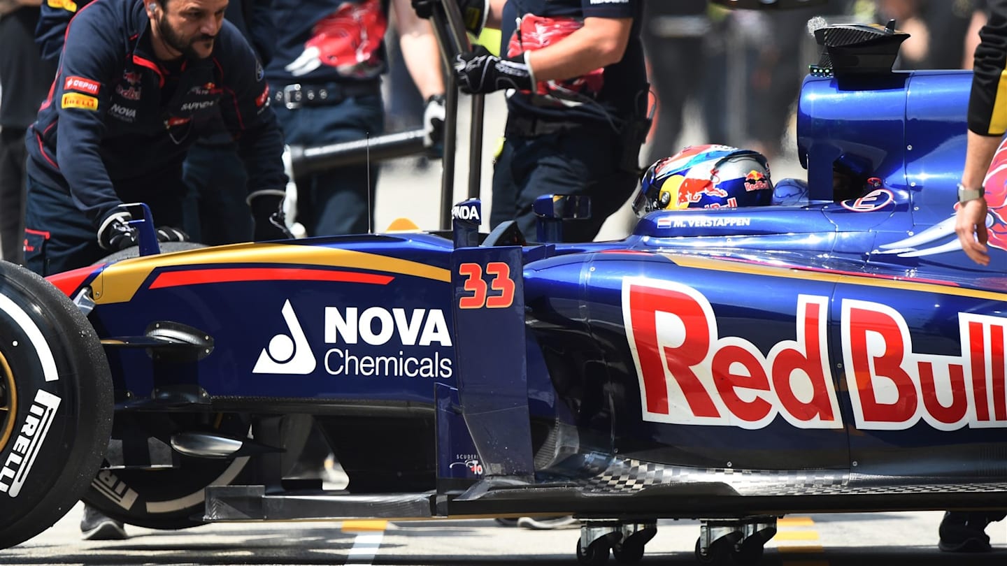 Max Verstappen (NDL) Scuderia Toro Rosso STR10 at Formula One World Championship, Rd3, Chinese Grand Prix, Practice, Shanghai, China, Friday 10 April 2015. © Sutton Motorsport Images