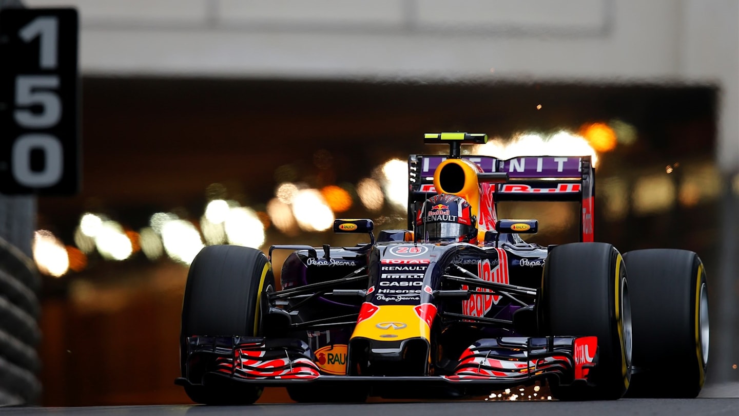 Daniil Kvyat (RUS) Red Bull Racing RB11 at Formula One World Championship, Rd6, Monaco Grand Prix