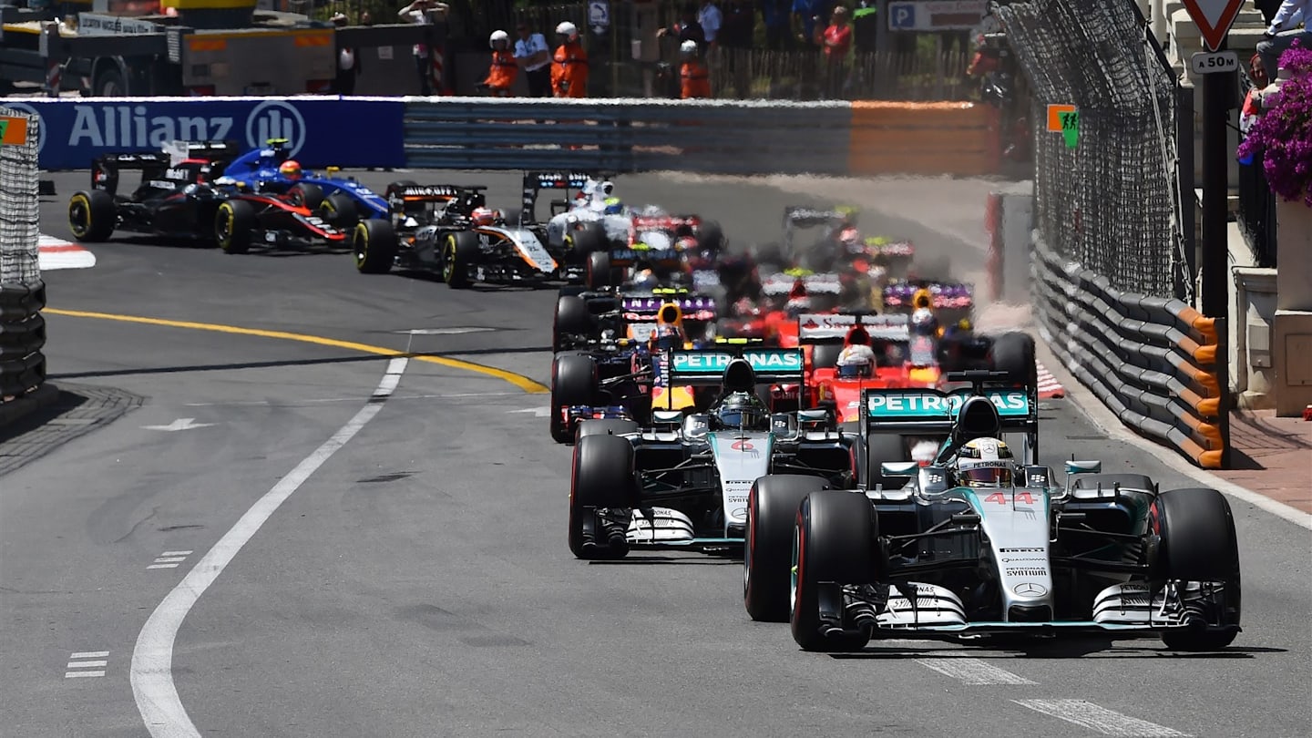 Lewis Hamilton (GBR) Mercedes AMG F1 W06 leads at the start of the race at Formula One World