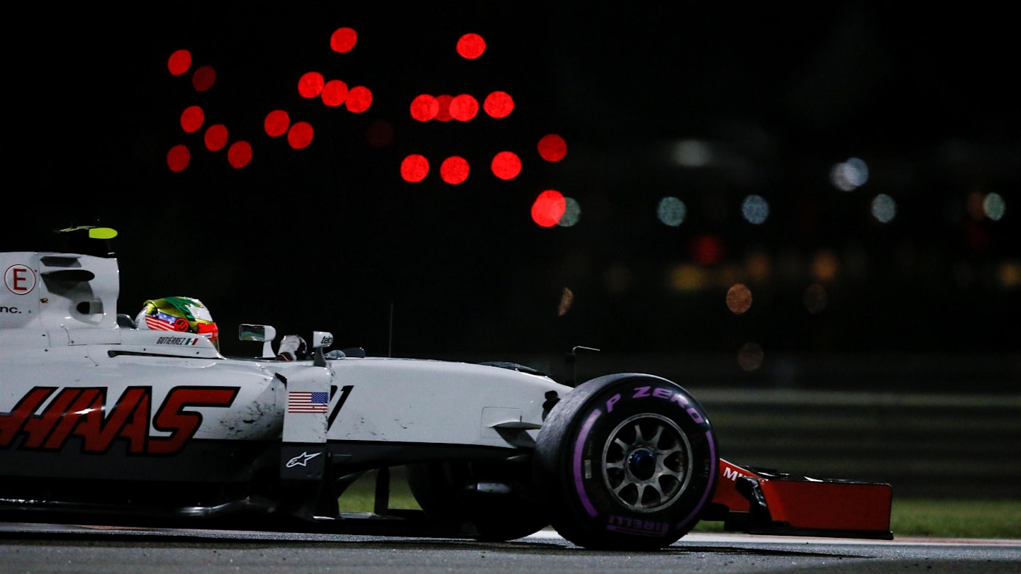 Esteban Gutierrez (MEX) Haas VF-16 at Formula One World Championship, Rd21, Abu Dhabi Grand Prix, Practice, Yas Marina Circuit, Abu Dhabi, UAE, Friday 25 November 2016. © Sutton Images