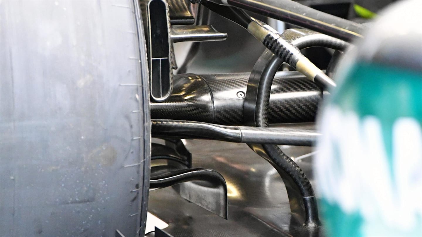 Mercedes-Benz F1 W07 Hybrid rear suspension at Formula One World Championship, Rd21, Abu Dhabi Grand Prix, Practice, Yas Marina Circuit, Abu Dhabi, UAE, Friday 25 November 2016. © Sutton Images