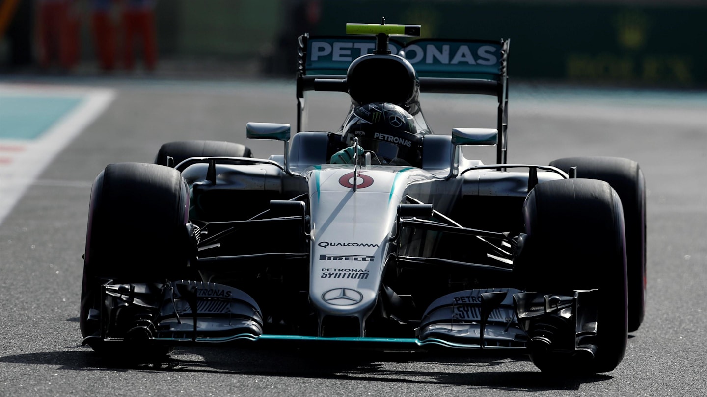 Nico Rosberg (GER) Mercedes-Benz F1 W07 Hybrid at Formula One World Championship, Rd21, Abu Dhabi Grand Prix, Qualifying, Yas Marina Circuit, Abu Dhabi, UAE, Saturday 26 November 2016. © Sutton Images