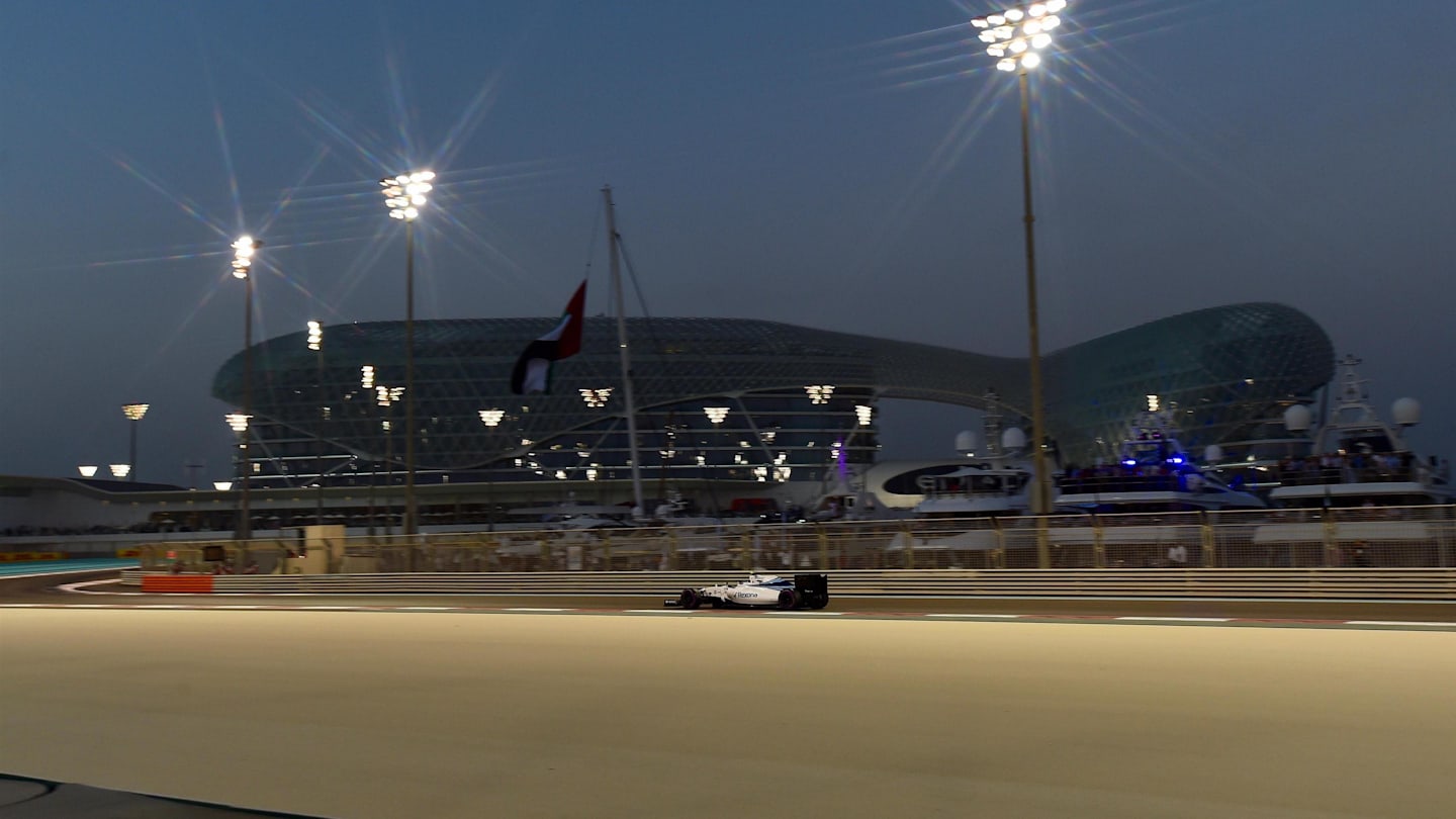 Valtteri Bottas (FIN) Williams FW38 at Formula One World Championship, Rd21, Abu Dhabi Grand Prix, Qualifying, Yas Marina Circuit, Abu Dhabi, UAE, Saturday 26 November 2016. © Sutton Images