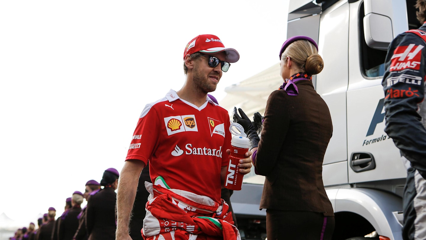 Sebastian Vettel (GER) Ferrari on the drivers parade at Formula One World Championship, Rd21, Abu Dhabi Grand Prix, Race, Yas Marina Circuit, Abu Dhabi, UAE, Sunday 27 November 2016. © Sutton Images