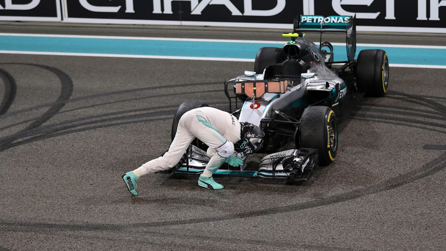 New World Champion Nico Rosberg (GER) Mercedes-Benz F1 W07 Hybrid celebrates at the end of the race at Formula One World Championship, Rd21, Abu Dhabi Grand Prix, Race, Yas Marina Circuit, Abu Dhabi, UAE, Sunday 27 November 2016. © Sutton Images