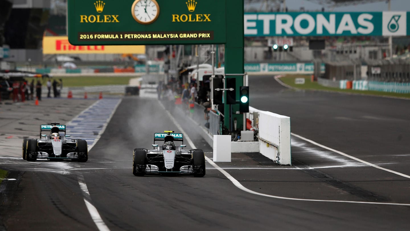 Lewis Hamilton (GBR) Mercedes-Benz F1 W07 Hybrid and Nico Rosberg (GER) Mercedes-Benz F1 W07 Hybrid at Formula One World Championship, Rd16, Malaysian Grand Prix, Race,  Sepang, Malaysia, Saturday 1 October 2016. © Sutton Images