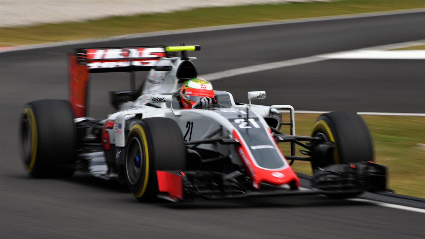 Esteban Gutierrez (MEX) Haas VF-16 at Formula One World Championship, Rd16, Malaysian Grand Prix, Qualifying, Sepang, Malaysia, Saturday 1 October 2016. © Sutton Images