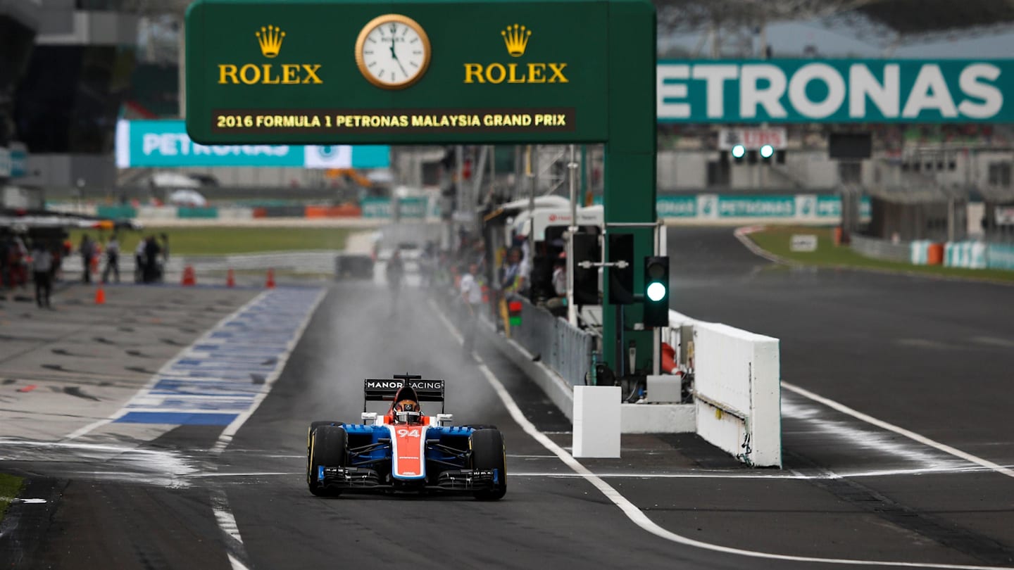 Pascal Wehrlein (GER) Manor Racing MRT05 at Formula One World Championship, Rd16, Malaysian Grand Prix, Qualifying, Sepang, Malaysia, Saturday 1 October 2016. © Sutton Images