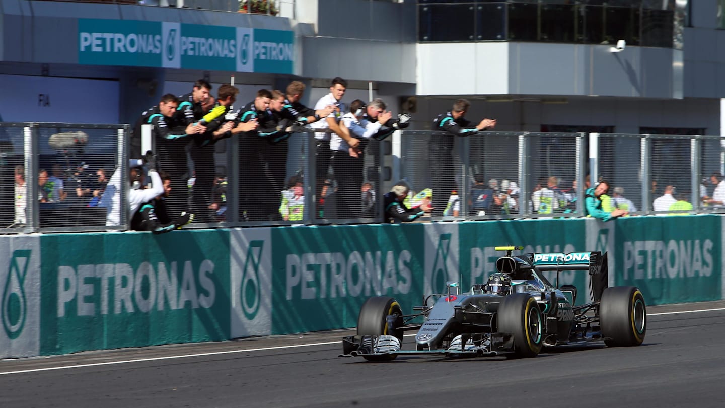 Nico Rosberg (GER) Mercedes-Benz F1 W07 Hybrid crosses the line to take third place at Formula One World Championship, Rd16, Malaysian Grand Prix, Race,  Sepang, Malaysia, Sunday 2 October 2016. © Sutton Images