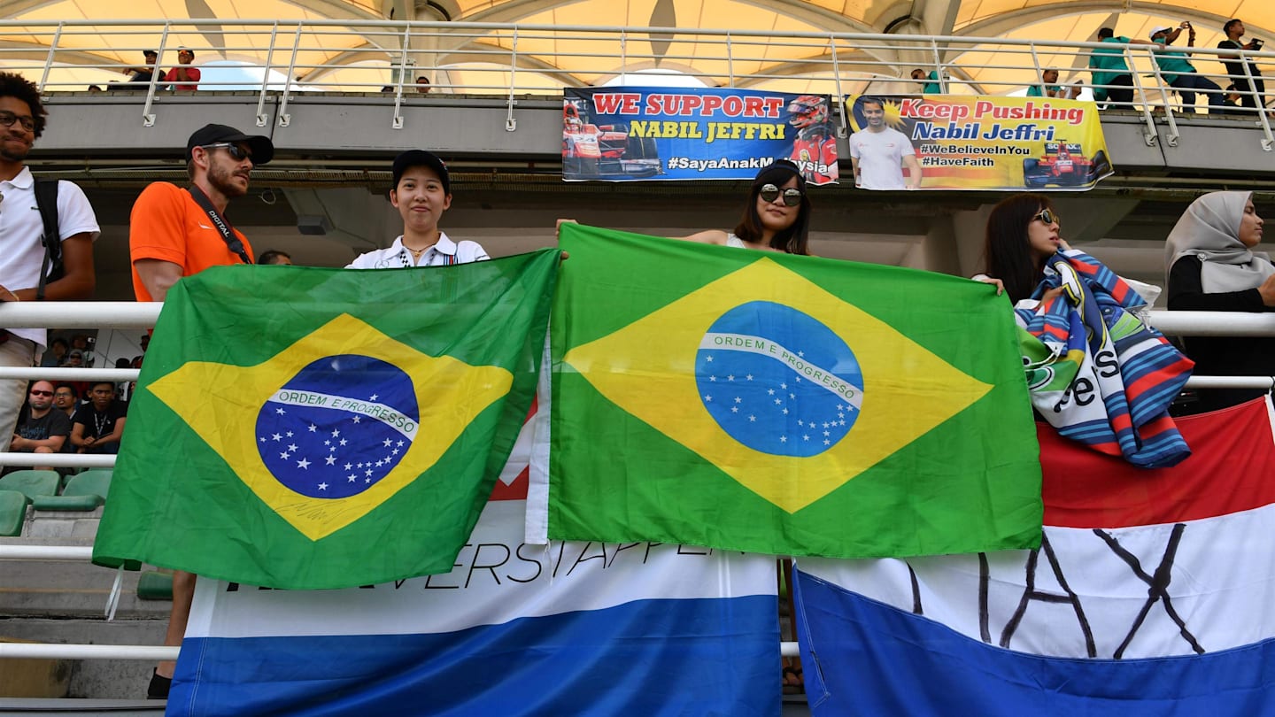 Fans and banners at Formula One World Championship, Rd16, Malaysian Grand Prix, Race, Sepang, Malaysia, Sunday 2 October 2016. © Sutton Images