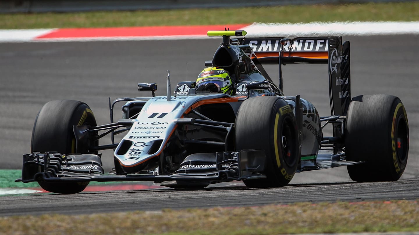 Sergio Perez (MEX) Force India VJM09 at Formula One World Championship, Rd16, Malaysian Grand Prix, Race,  Sepang, Malaysia, Sunday 2 October 2016. © Sutton Images