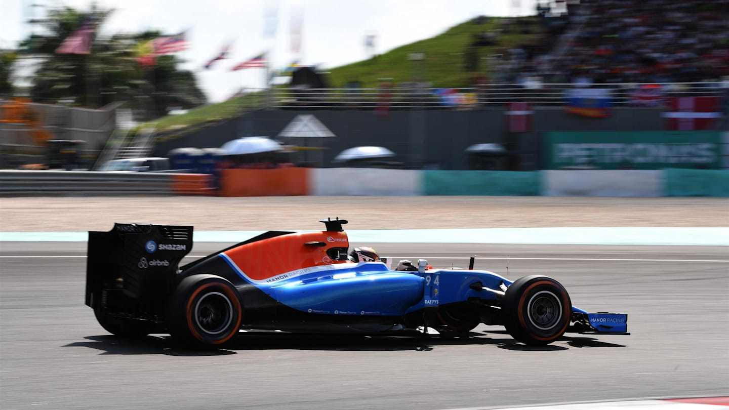 Pascal Wehrlein (GER) Manor Racing MRT05 at Formula One World Championship, Rd16, Malaysian Grand Prix, Race,  Sepang, Malaysia, Sunday 2 October 2016. © Sutton Images