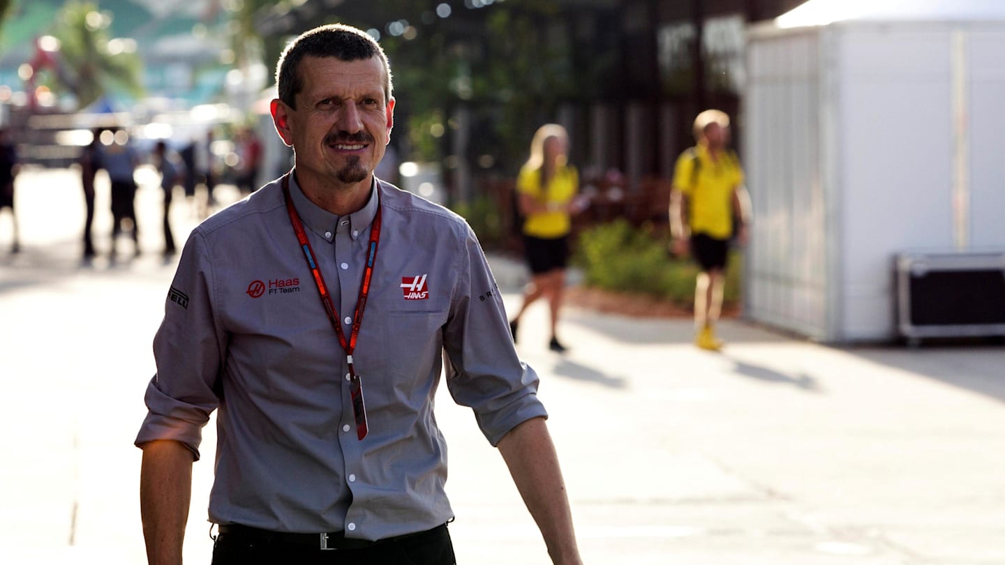 Guenther Steiner (ITA) Haas F1 Team Prinicipal at Formula One World Championship, Rd16, Malaysian Grand Prix, Preparations, Sepang, Malaysia, Thursday 29 September 2016. © Sutton Images