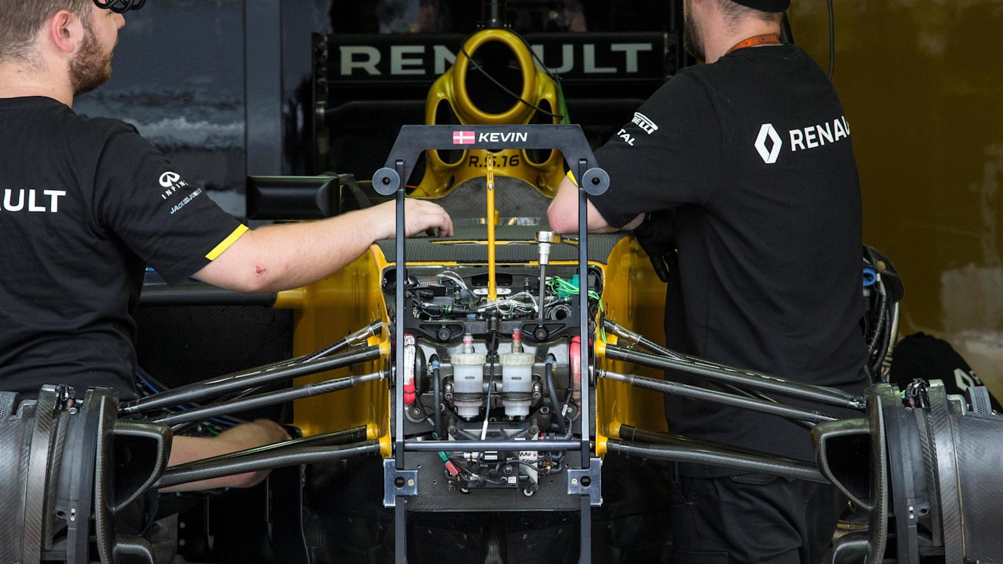 Renault Sport F1 Team RS16 chassis and front suspension at Formula One World Championship, Rd16, Malaysian Grand Prix, Preparations, Sepang, Malaysia, Thursday 29 September 2016. © Sutton Images