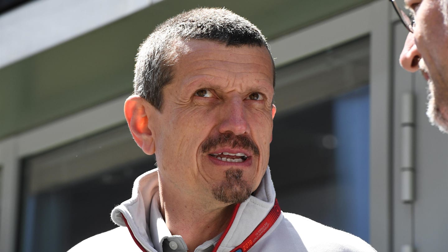 Guenther Steiner (ITA) Haas F1 Team Prinicipal at Formula One World Championship, Rd4, Russian