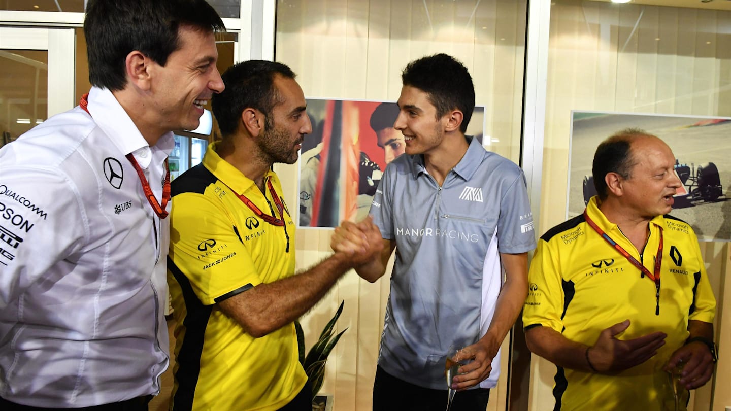 Esteban Ocon (FRA) Manor Racing celebrates his Birthday with Toto Wolff (AUT) Mercedes AMG F1