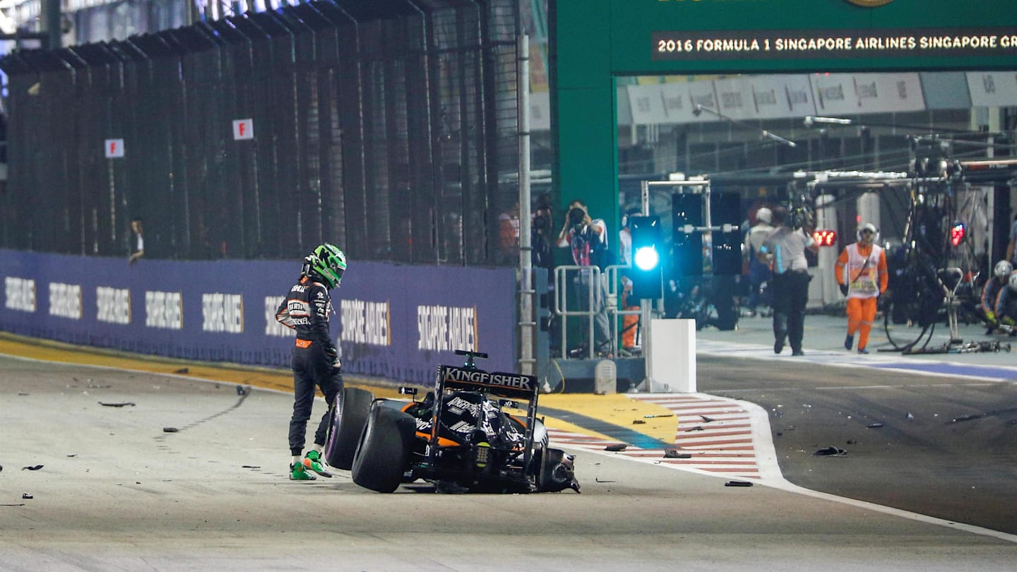 Nico Hulkenberg (GER) Force India VJM09 crashes out of the race at Formula One World Championship,