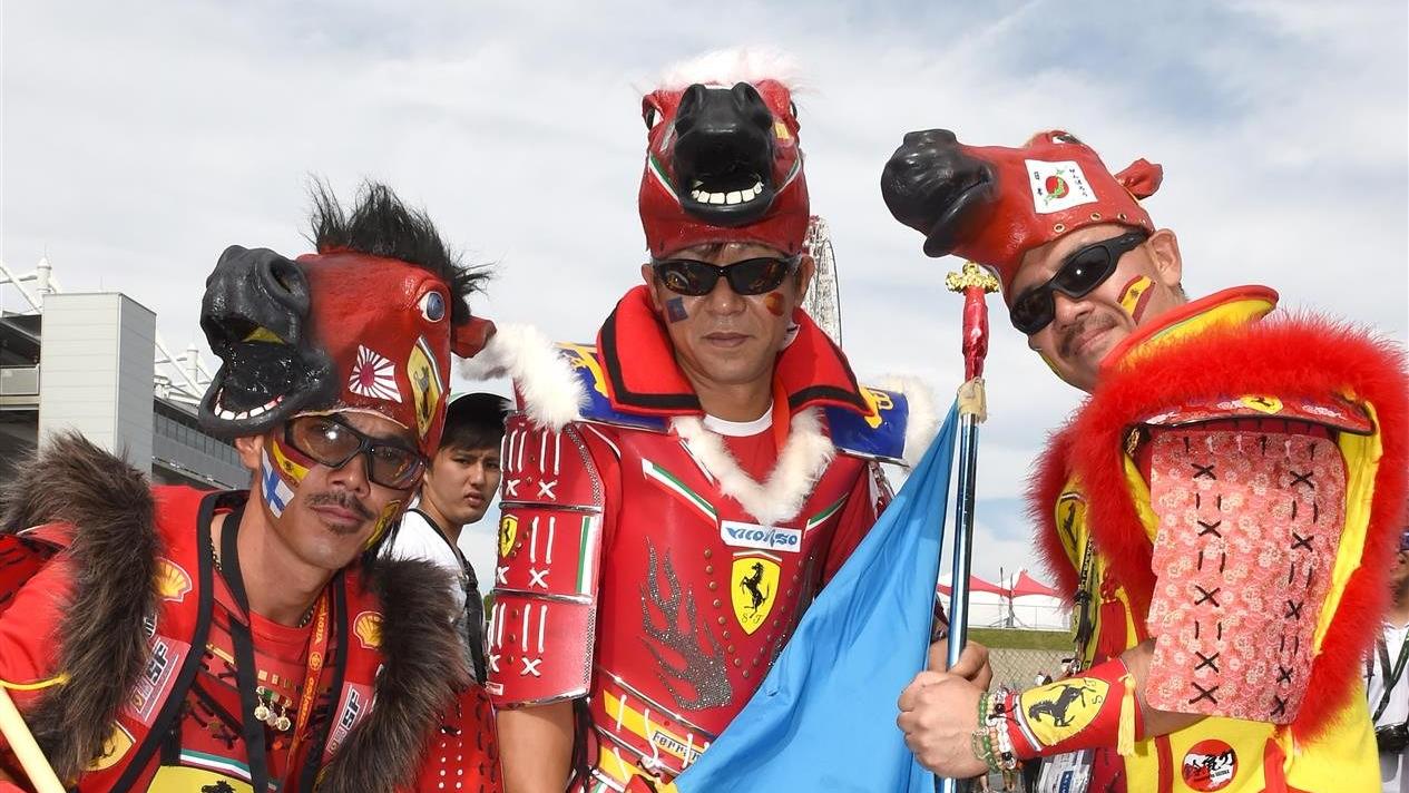 Ferrari fans. Formula One World Championship, Rd15, Japanese Grand Prix, Qualifying, Suzuka, Japan, Saturday, 4 October 2014 © Sutton Images. No reproduction without permission