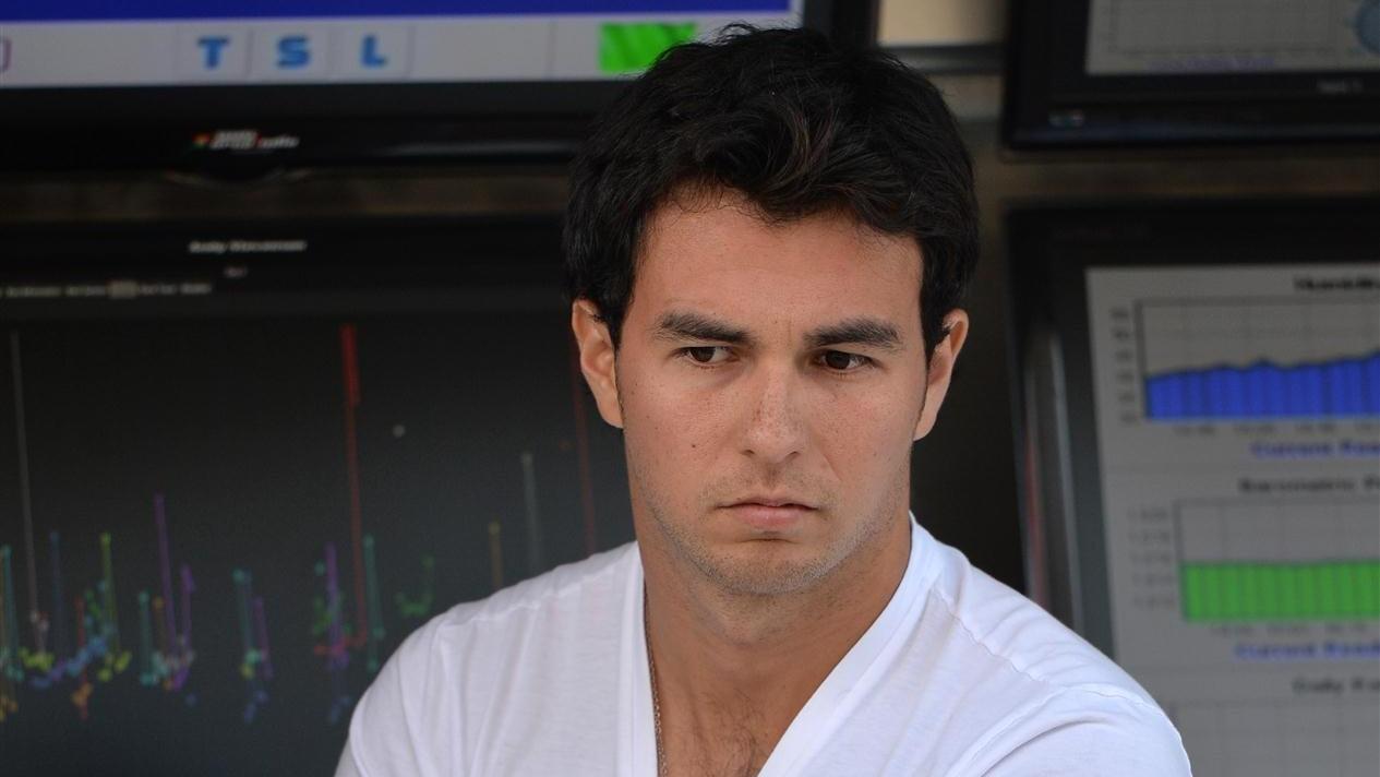Sergio Perez (MEX) Force India. Formula One Testing, Day Two, Bahrain International Circuit, Sakhir, Bahrain, Thursday, 20 February 2014