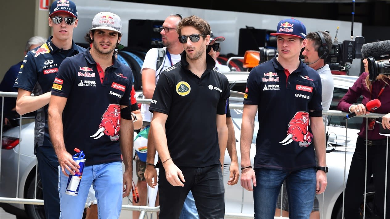 Carlos Sainz (ESP) Scuderia Toro Rosso, Romain Grosjean (FRA) Lotus F1 and Max Verstappen (NDL) Scuderia Toro Rosso on the drivers parade at Formula One World Championship, Rd18, Brazilian Grand Prix, Race, Interlagos, Sao Paulo, Brazil, Sunday 15 November 2015. © Sutton Motorsport Images