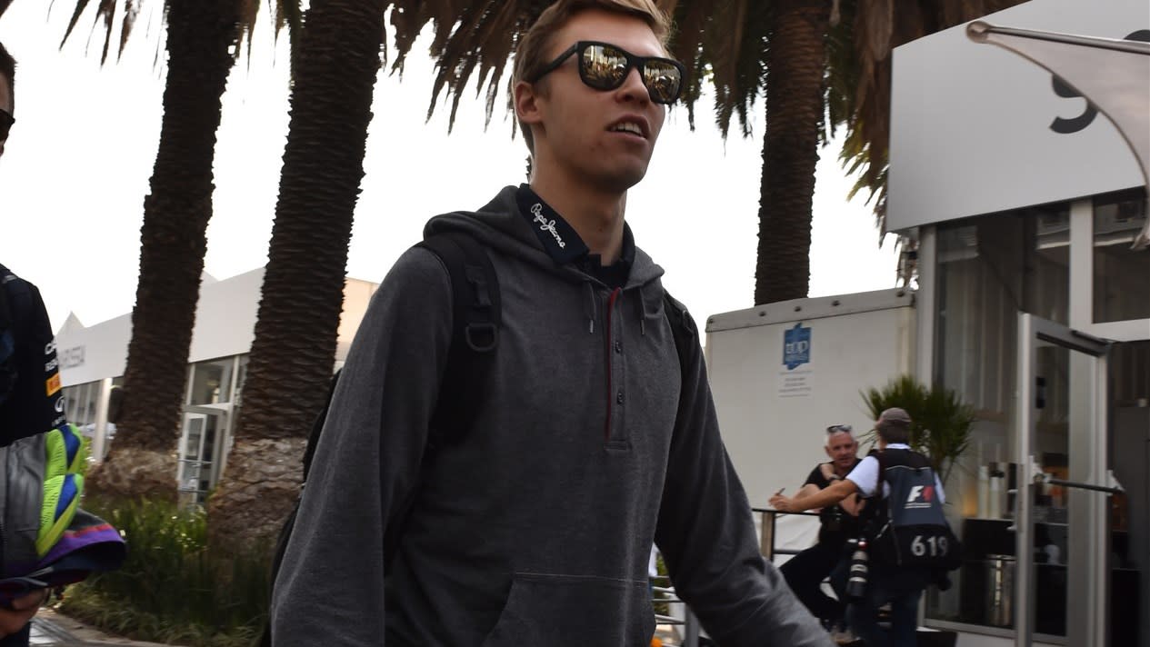 Daniil Kvyat (RUS) Red Bull Racing at Formula One World Championship, Rd17, Mexican Grand Prix, Preparations, Circuit Hermanos Rodriguez, Mexico City, Mexico, Thursday 29 October 2015. © Sutton Motorsport Images
