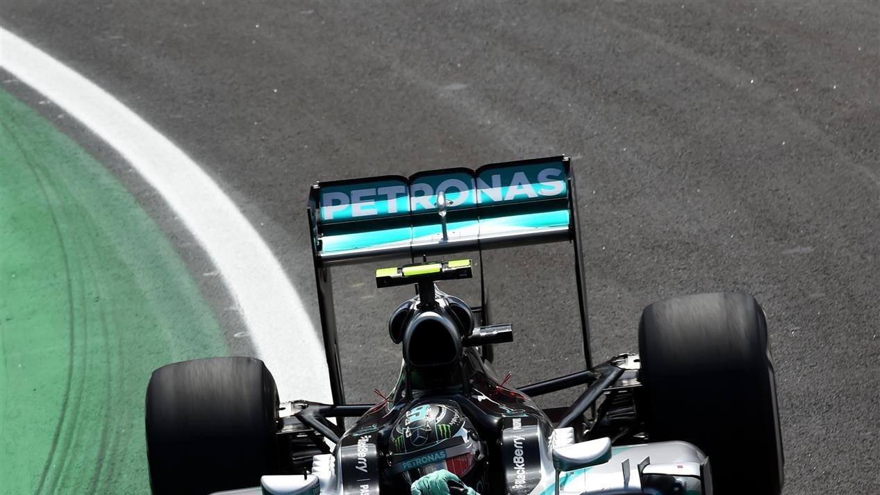 Nico Rosberg (GER) Mercedes AMG F1 W05. Formula One World Championship, Rd18, Brazilian Grand Prix, Race, Sao Paulo, Brazil, Sunday, 9 November 2014