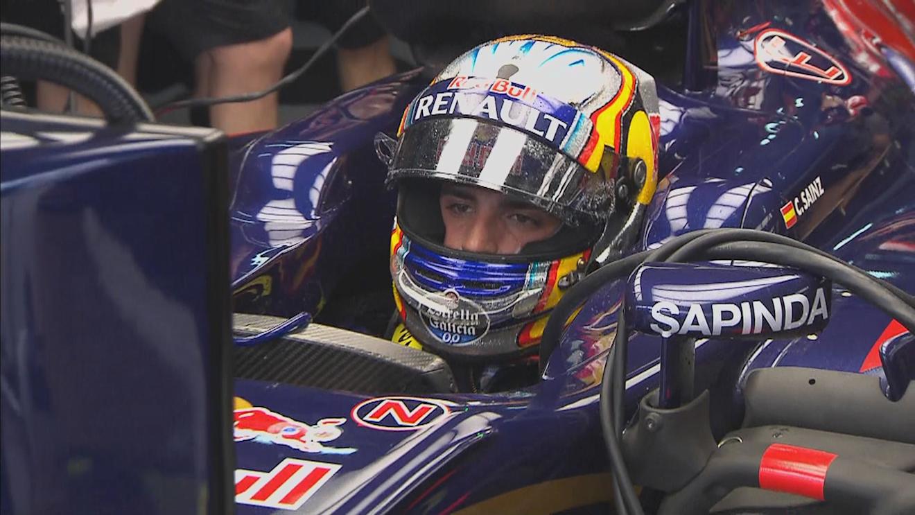 Carlos Sainz is slowest in Q2 in his Toro Rosso.