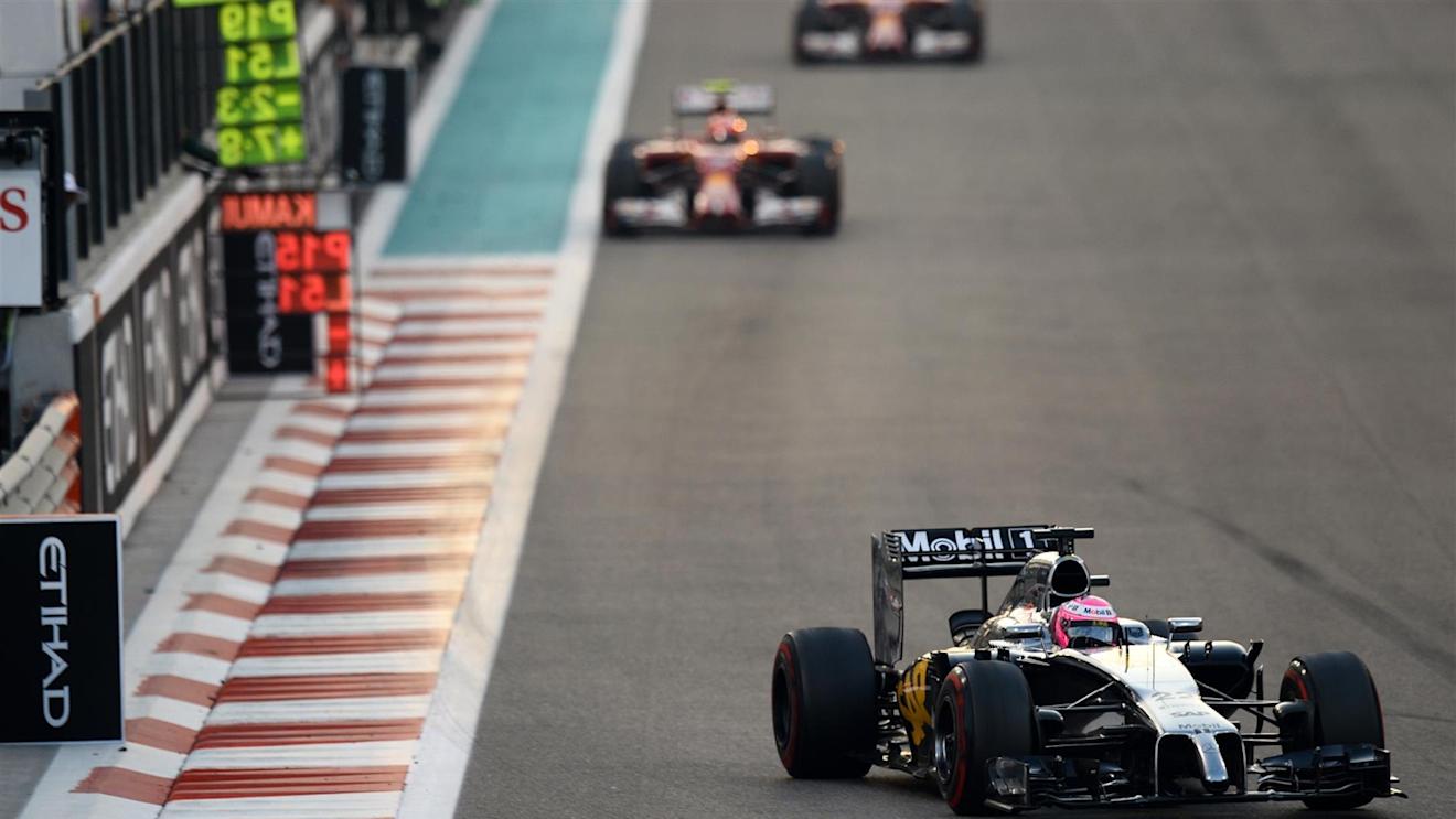 Jenson Button (GBR) McLaren MP4-29. Formula One World Championship, Rd19, Abu Dhabi Grand Prix, Race, Yas Marina Circuit, Abu Dhabi, UAE, Sunday, 23 November 2014 