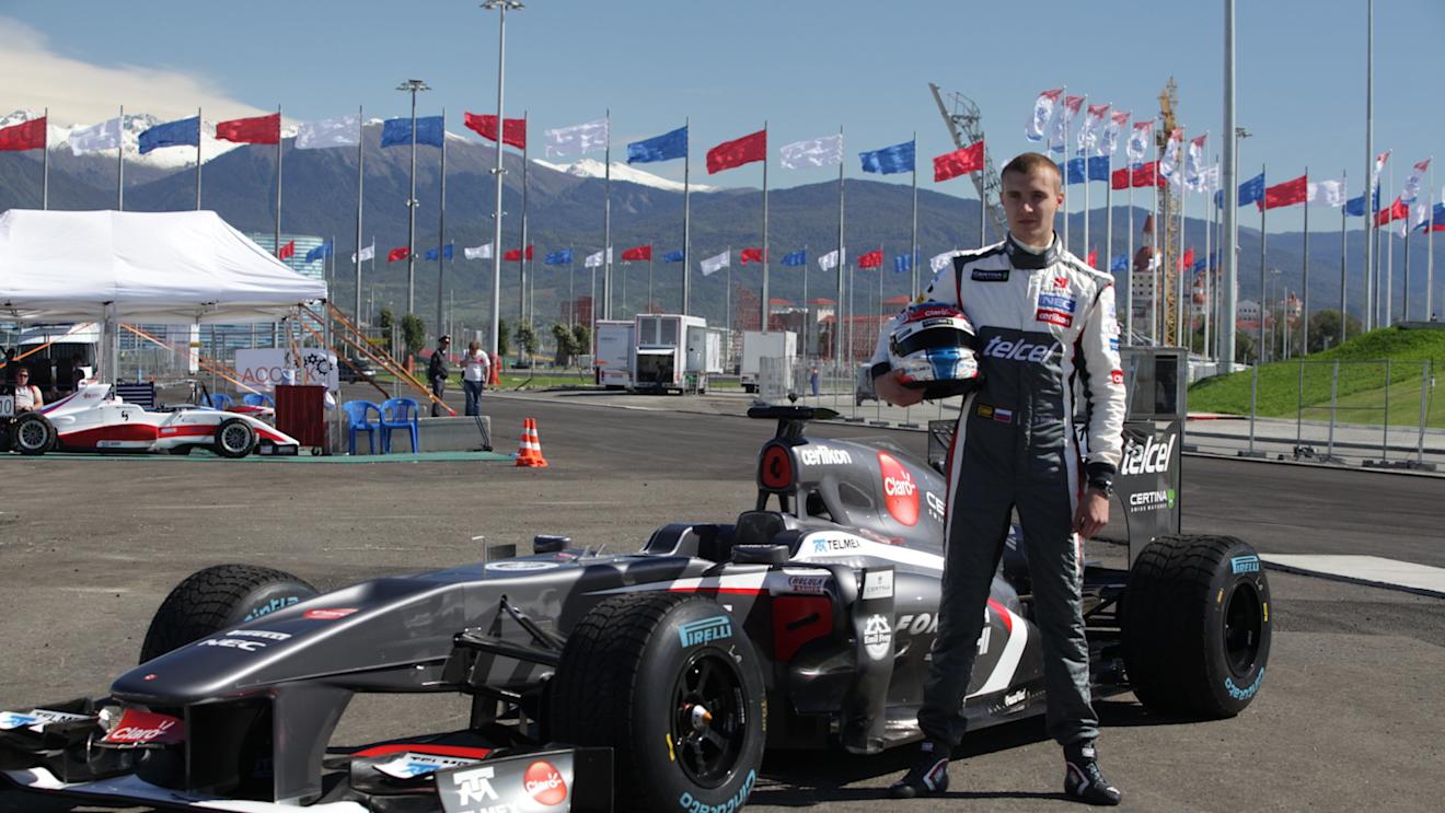 Sauber's Sergey Sirotkin gets his first taste of a Formula One car, Sochi, Russia, September 27,2013© Sauber F1 Team
