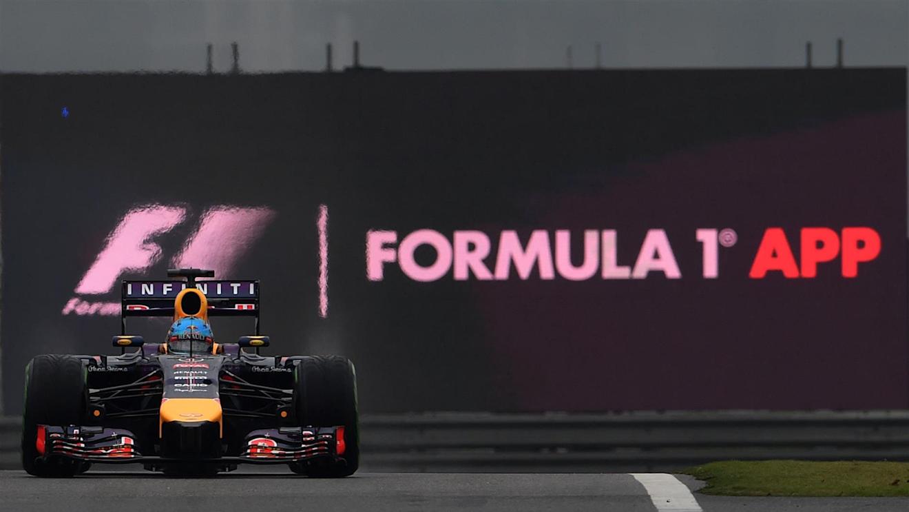 Sebastian Vettel (GER) Red Bull Racing RB10. Formula One World Championship, Rd4, Chinese Grand Prix, Qualifying, Shanghai, China, Saturday, 19 April 2014