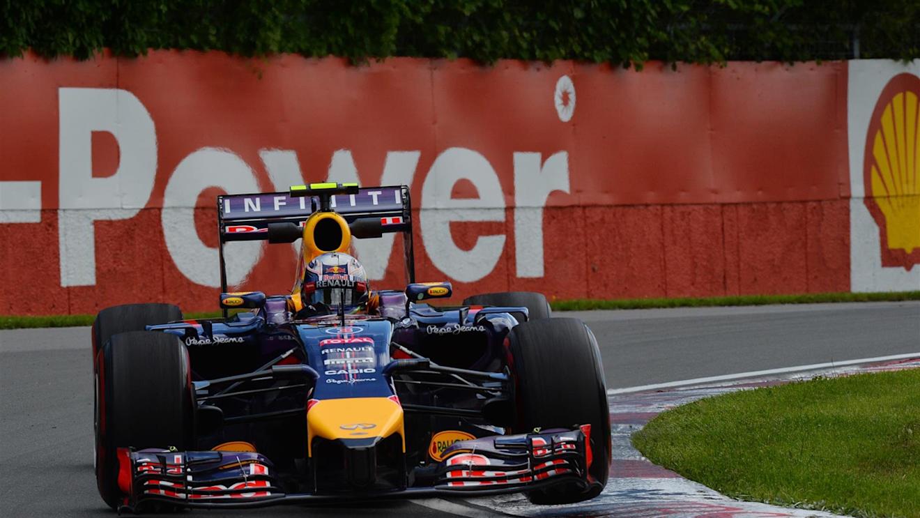 Daniel Ricciardo (AUS) Red Bull Racing RB10. Formula One World Championship, Rd7, Canadian Grand Prix, Qualifying, Montreal, Canada, Saturday, 7 June 2014