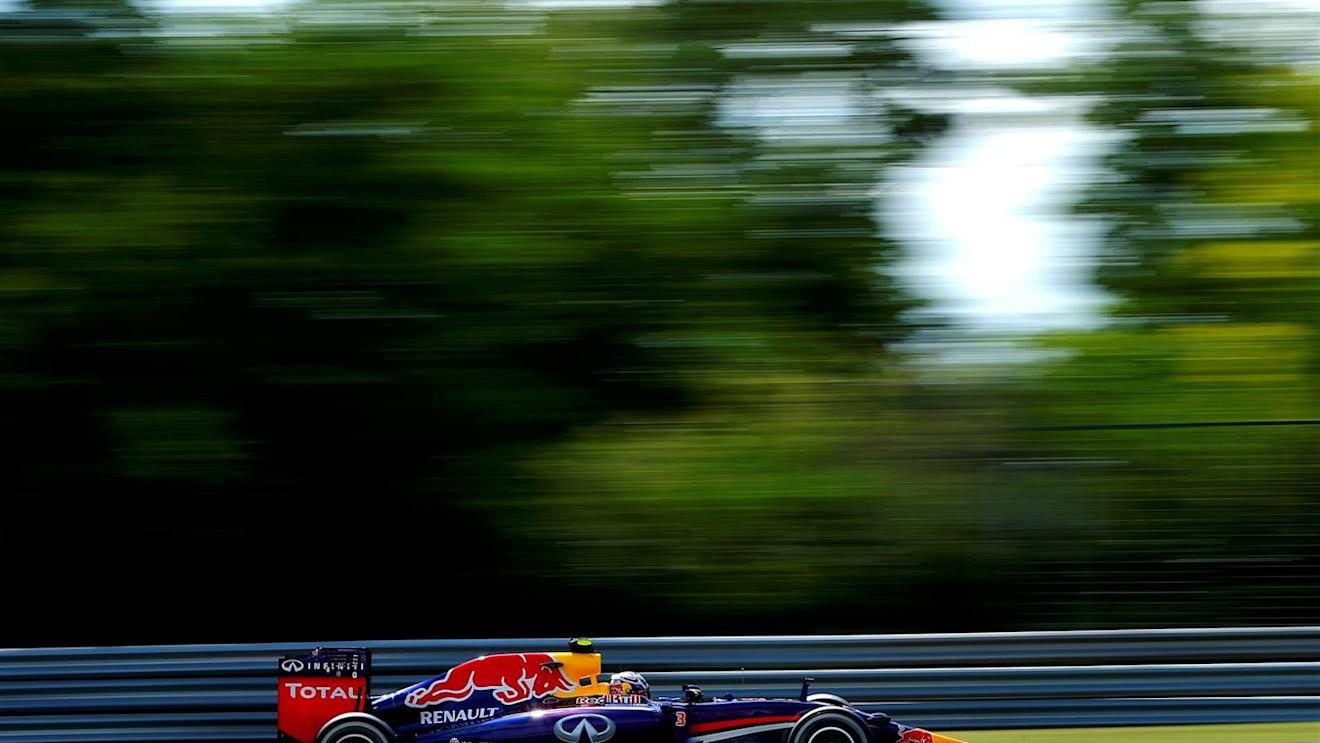  Daniel Ricciardo (AUS) Red Bull Racing RB10. Formula One World Championship, Rd11, Hungarian Grand Prix, Practice, Hungaroring, Hungary. Friday, 25 July 2014© Sutton Images. No reproduction without permission
