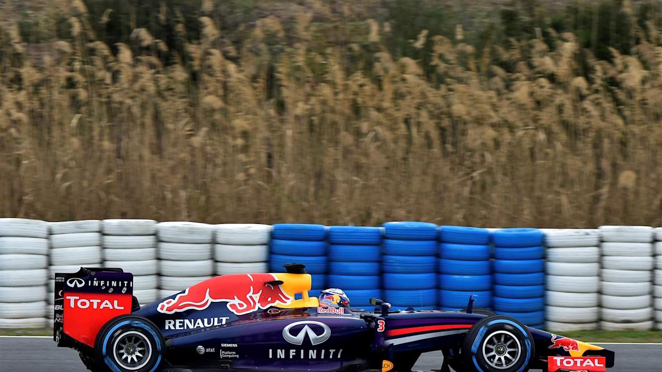 Daniel Ricciardo (AUS) Red Bull Racing RB10. Formula One Testing, Jerez, Spain, Day Four, Friday, 31 January 2014 © Sutton Images. No reproduction without permission