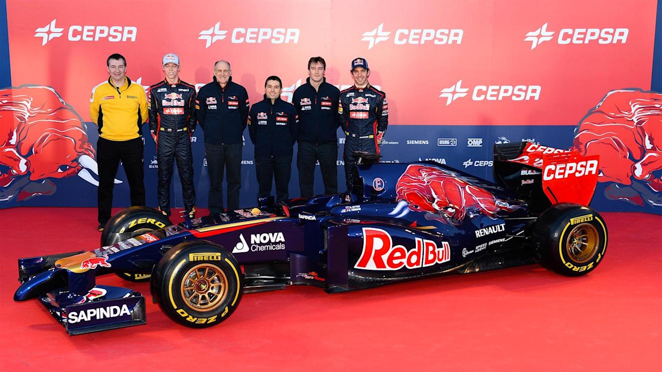 (L to R): Rob White (GBR) Renault Sport; Daniil Kvyat (RUS) Scuderia Toro Rosso; Franz Tost (AUT) Scuderia Toro Rosso Team Principal; Luca Furbotta (ITA) Scuderia Toro Rosso Chief Designer; James Key (GBR) Scuderia Toro Rosso Technical Director and Jean-Eric Vergne (FRA) Scuderia Toro Rosso unveil the Scuderia Toro Rosso STR9. Scuderia Toro Rosso STR9 Launch, Jerez, Spain, Monday, 27 January 2014. © Sutton Images
