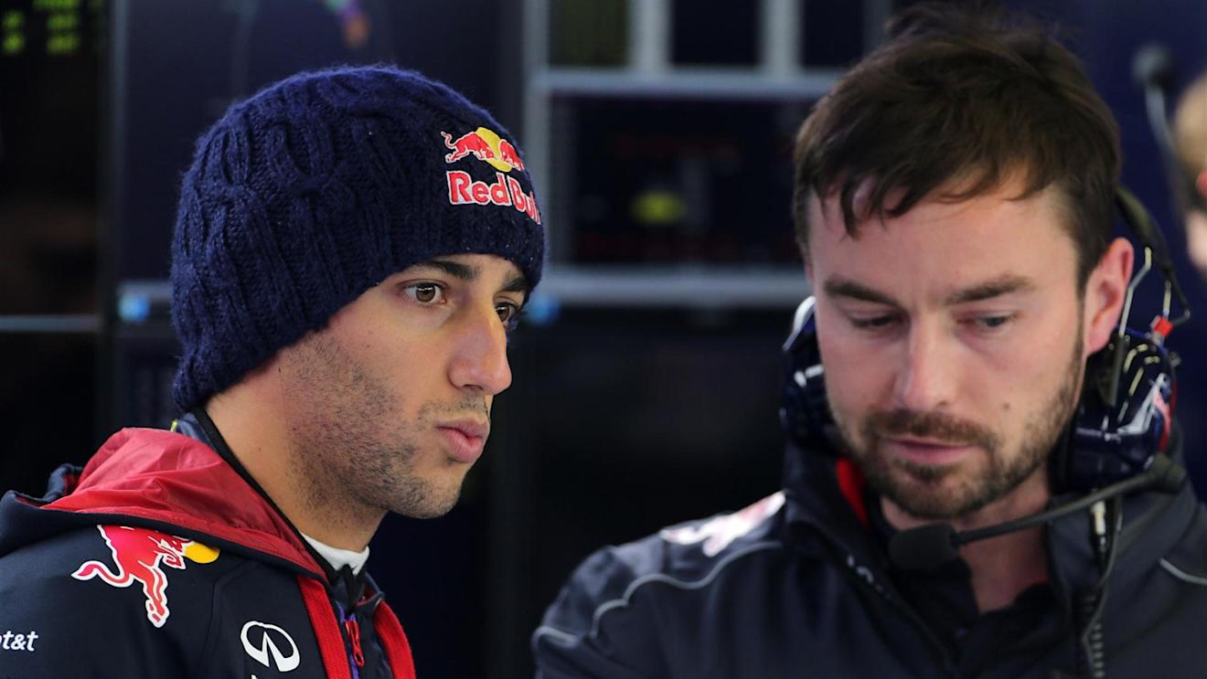 Daniel Ricciardo (AUS) Red Bull Racing and Simon Rennie (GBR) Red Bull Racing Race Engineer. Formula One Testing, Jerez, Spain, Day Three, Thursday, 30 January 2014 © Sutton Images. No reproduction without permission